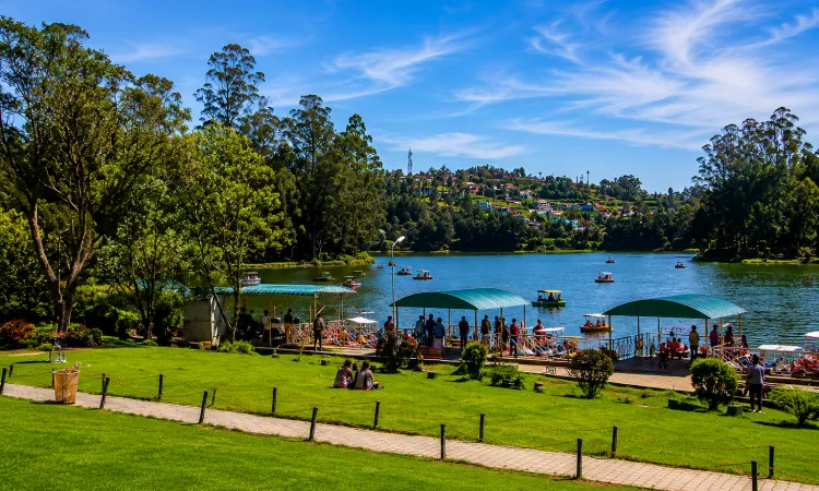 What are the Top Places to visit in Ooty? 