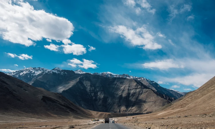 Leh, Ladakh- The Little Tibet with Stunning Views
