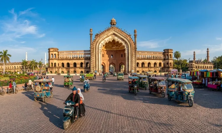 3. Rumi Darwaza