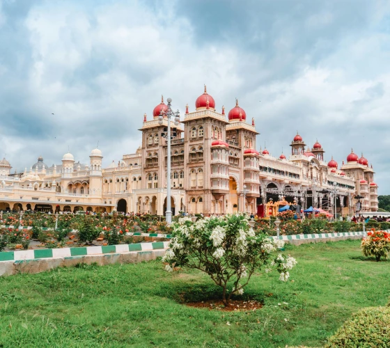 Karnataka Heritage Tour - Coorg Mysore Bangalore 5 Nights Escape